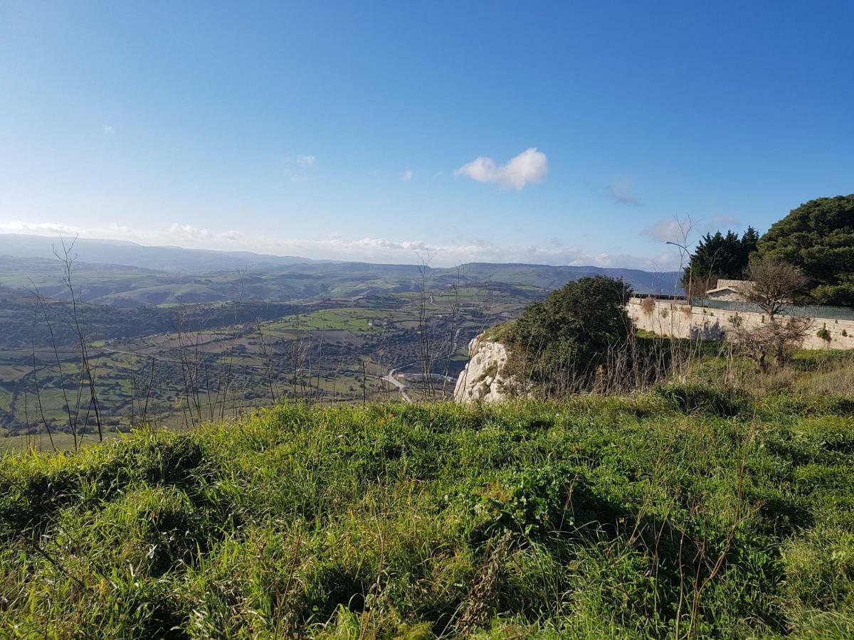 La Mansarda Iblea Βίλα Palazzolo Acreide Εξωτερικό φωτογραφία